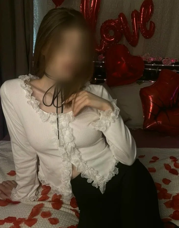 Yasmine, 21 anni